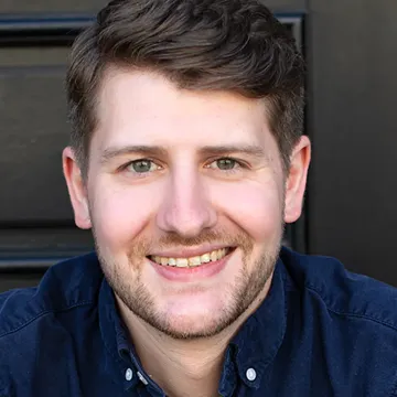Portraitfoto des Schauspielers Felix Wagner, IAF Absolvent 2024